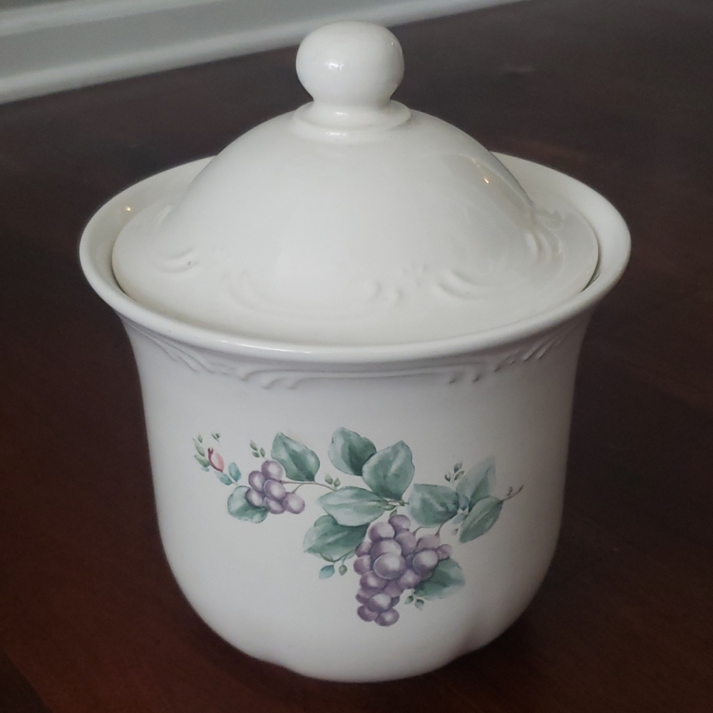 Pfaltzgraff vintage Canister